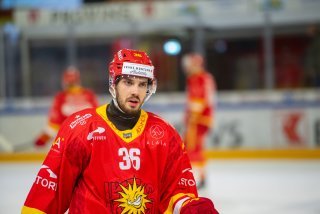 Arnaud Riat restera sierrois la saison prochaine.